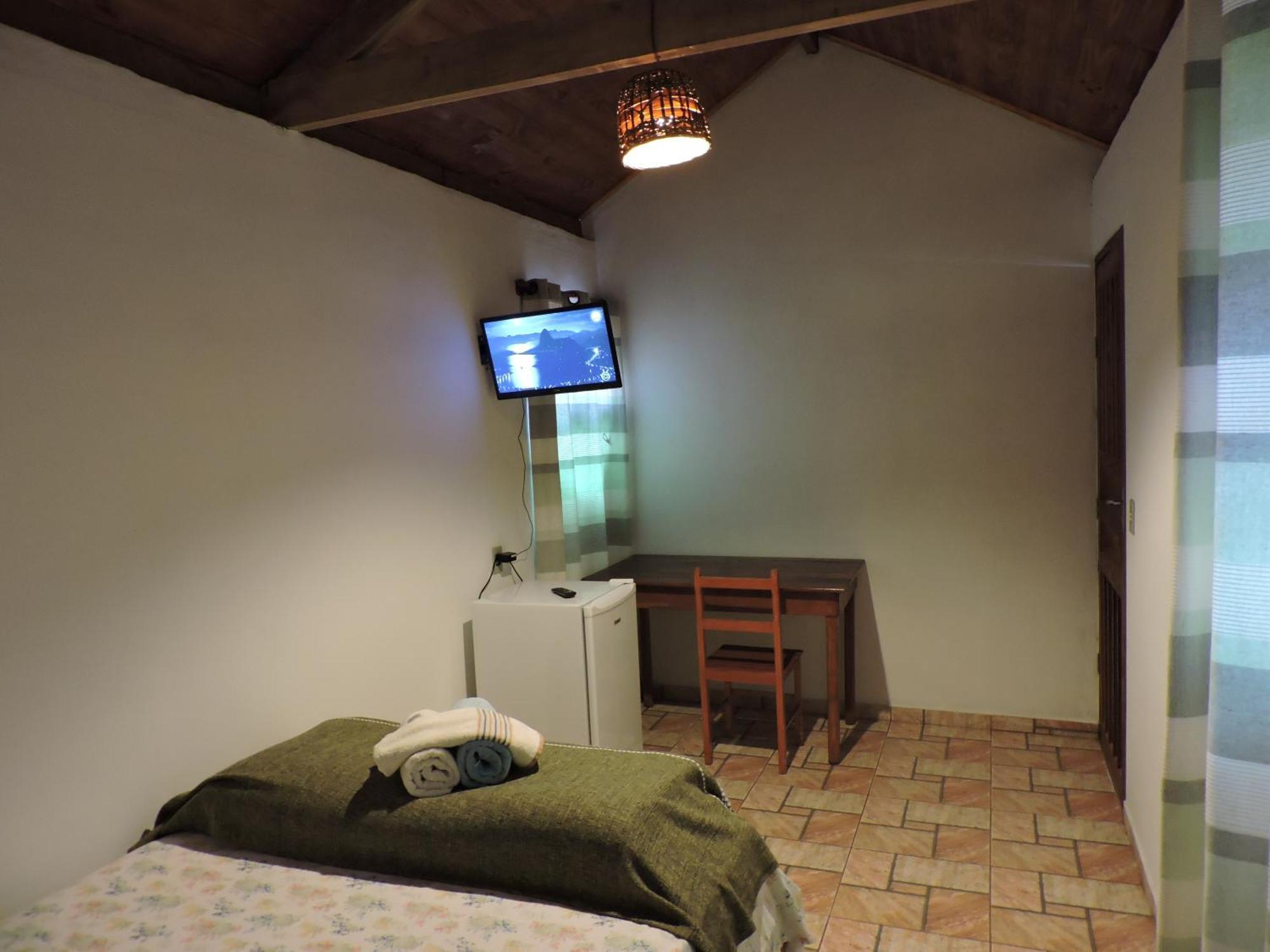 Pousada Casa da Serra São Tomé das Letras Ruang foto
